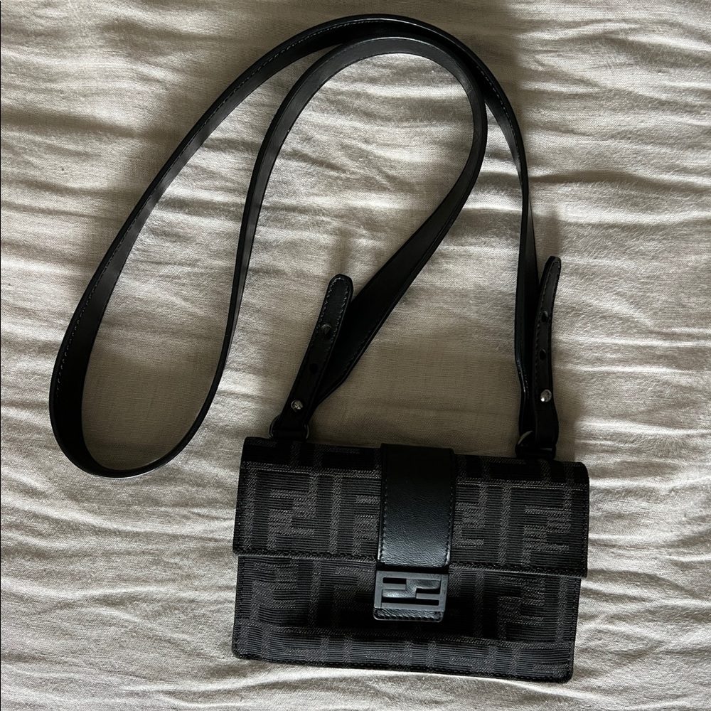 Fendi Baguette Pouch in Black